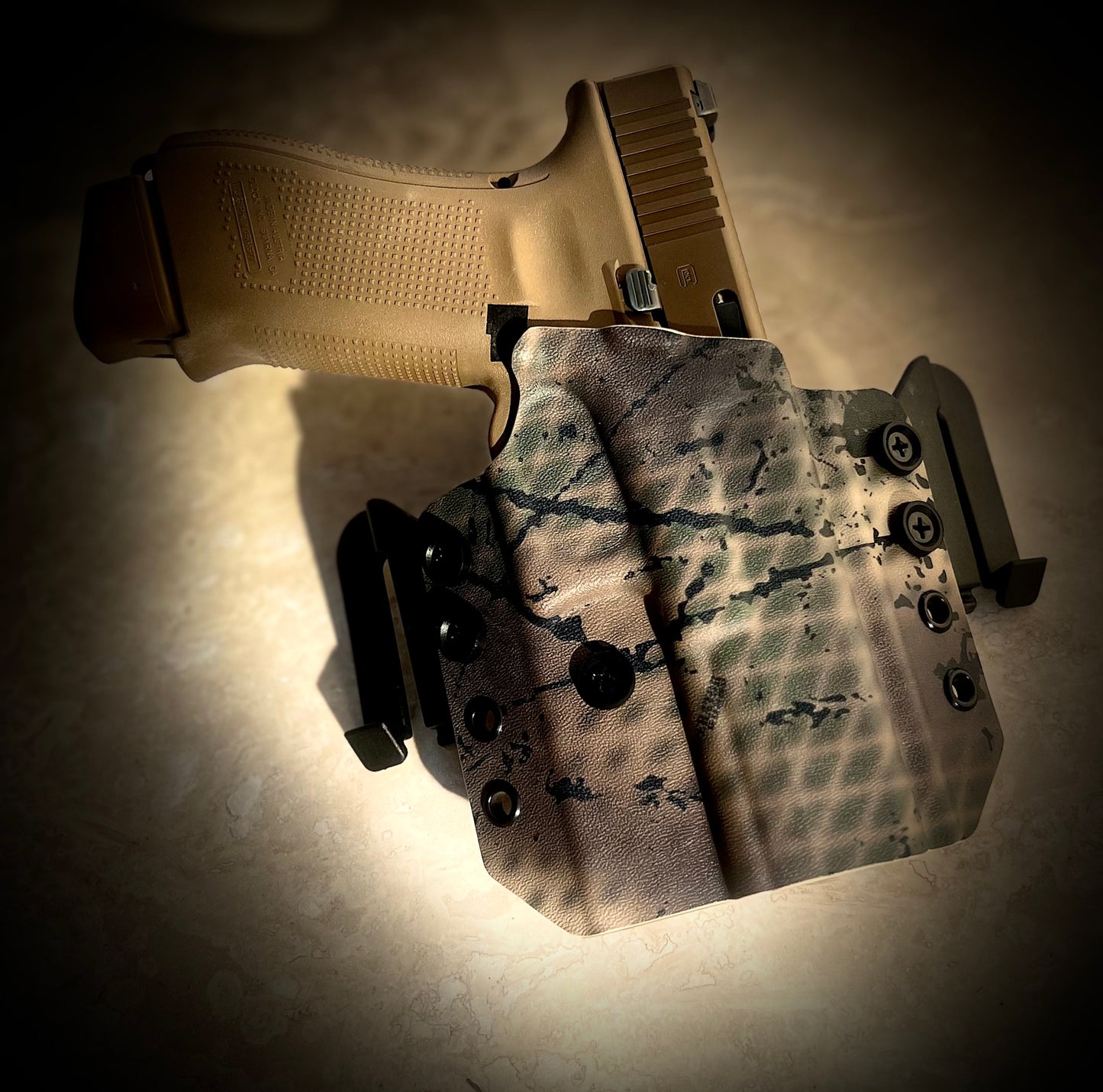 GLOCK 17/19 OWB HOLSTER GUNNY  OPERATOR SERIES